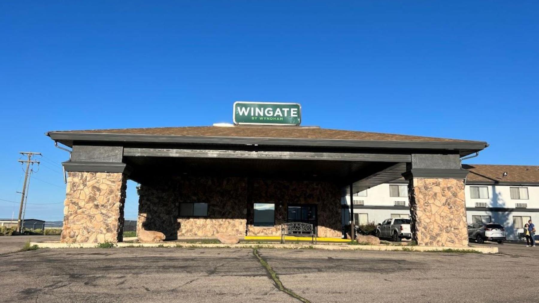 Wingate By Wyndham Beaver I-15 Экстерьер фото